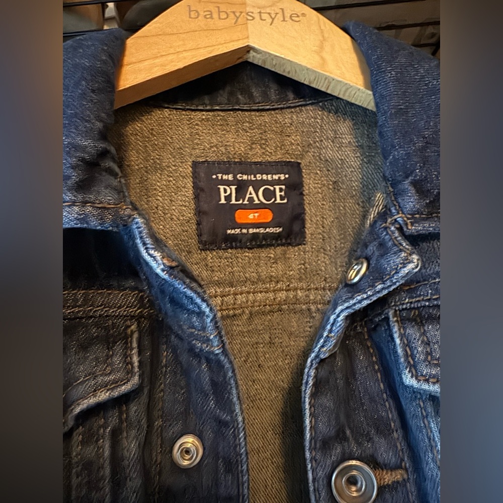 The Children's Place 100% cotton Collared Jean Jacket Size 4T